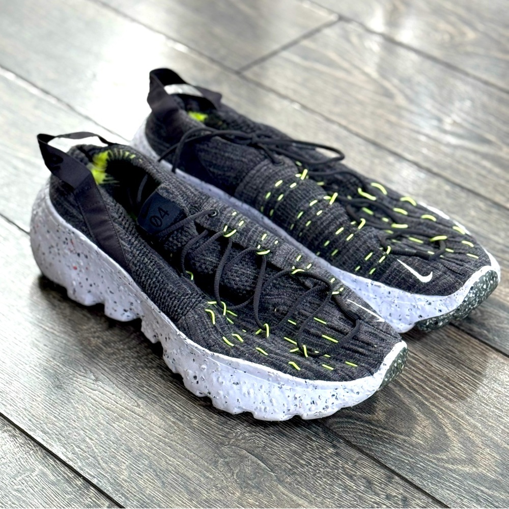 Nike Space Hippie 04

CZ6398-010